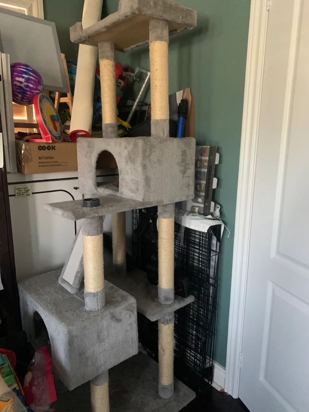 6 feet Grey multi-level cat tree with scratching posts