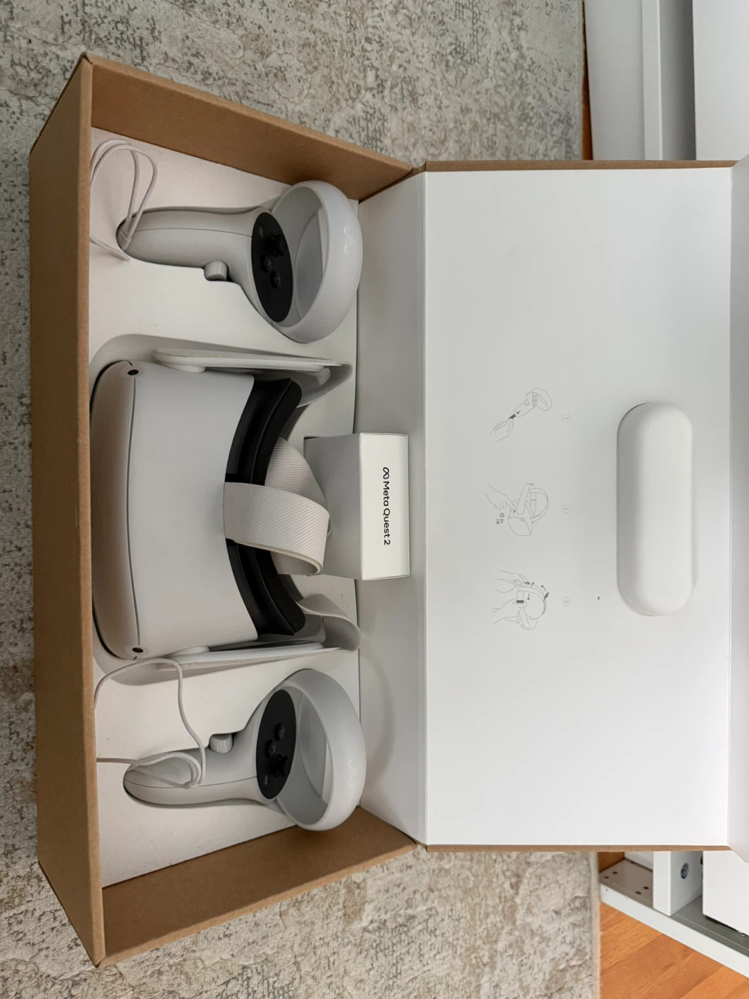 Meta Quest 2 VR Headset with Controllers - photo 2