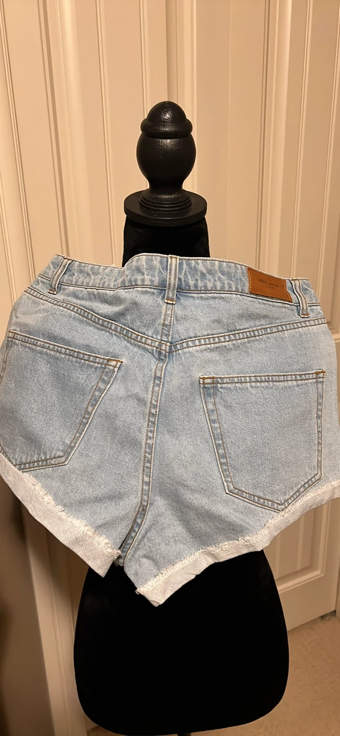 Vero Moda Denim Sequin Shorts Size 30 - photo 4