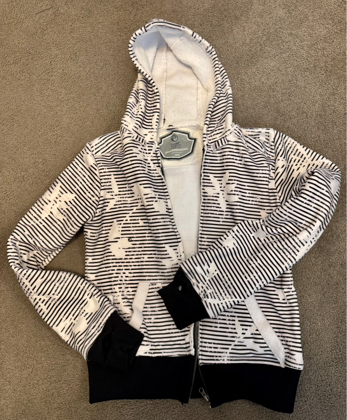 Powder Room Ski/Snowboard Jacket & separate zip up - photo 3