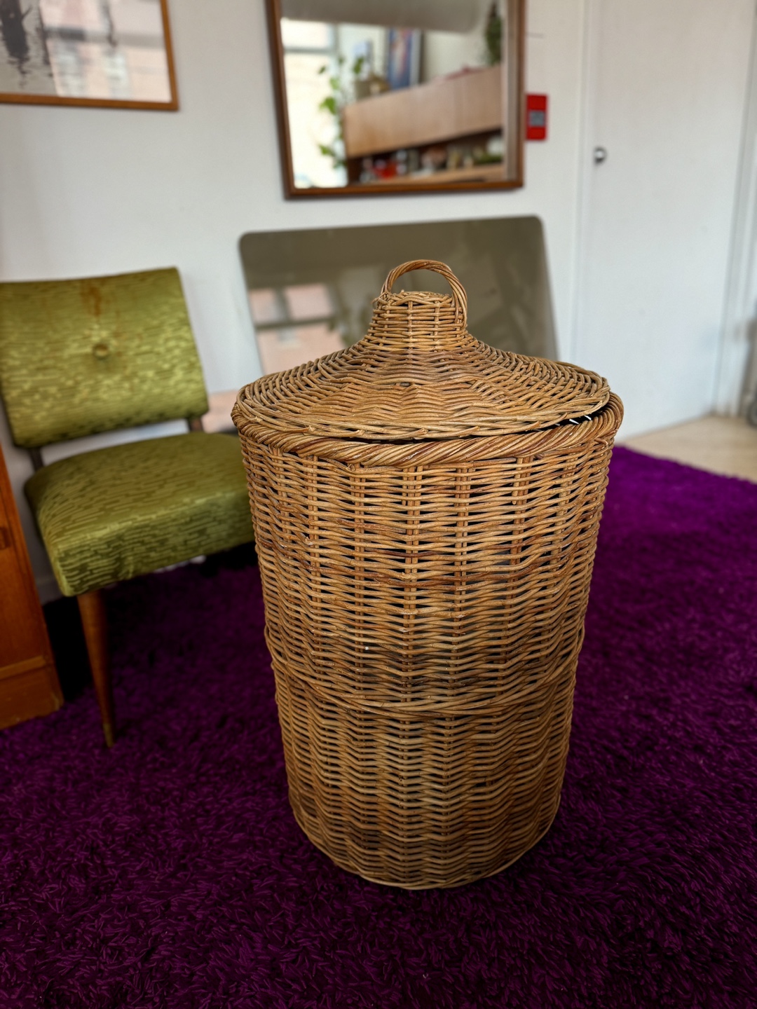XL Vintage Wicker Hamper / Lidded Basket
