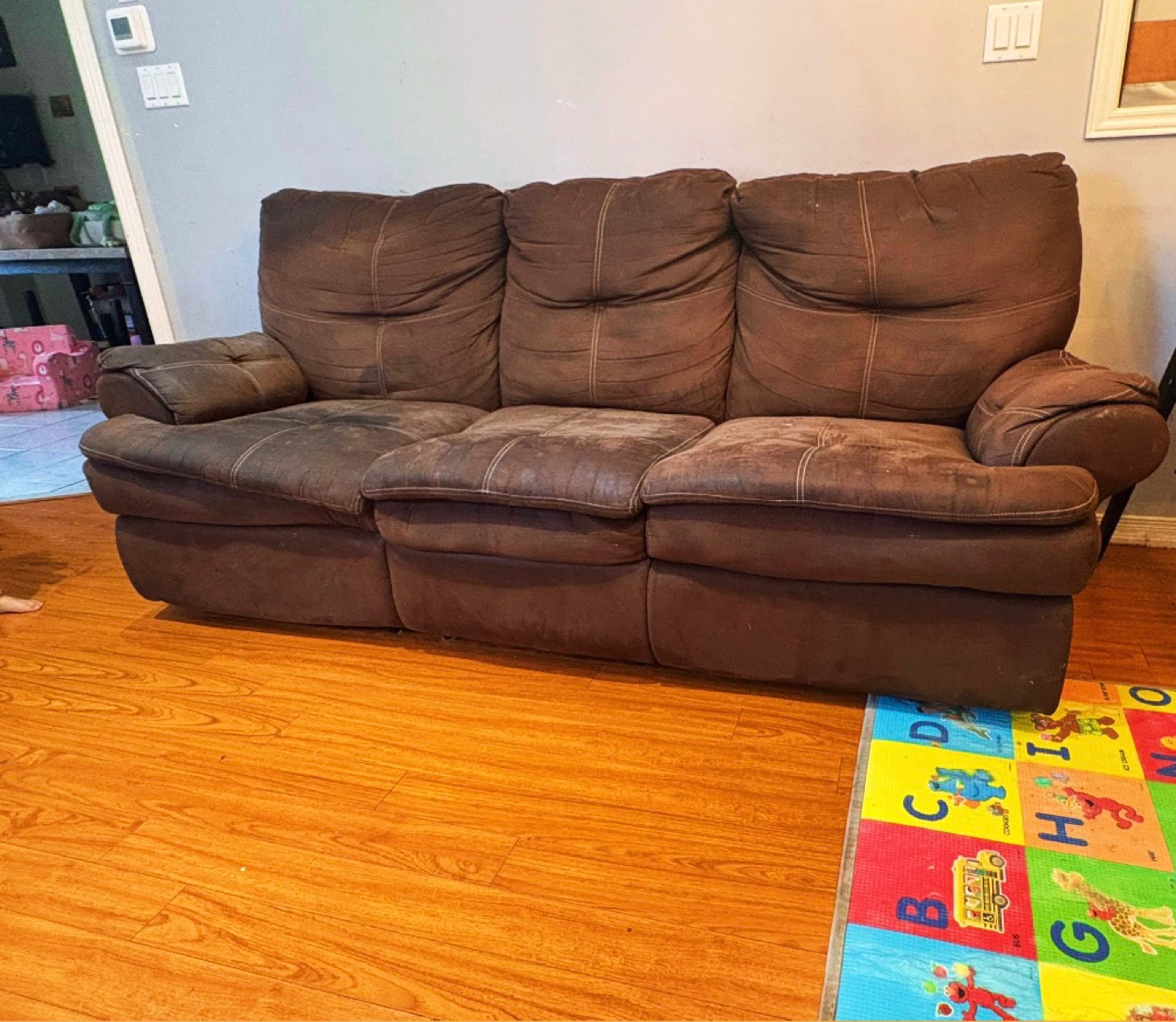 7 seater sofa-Two 3 seater reclining sofa with corner piece