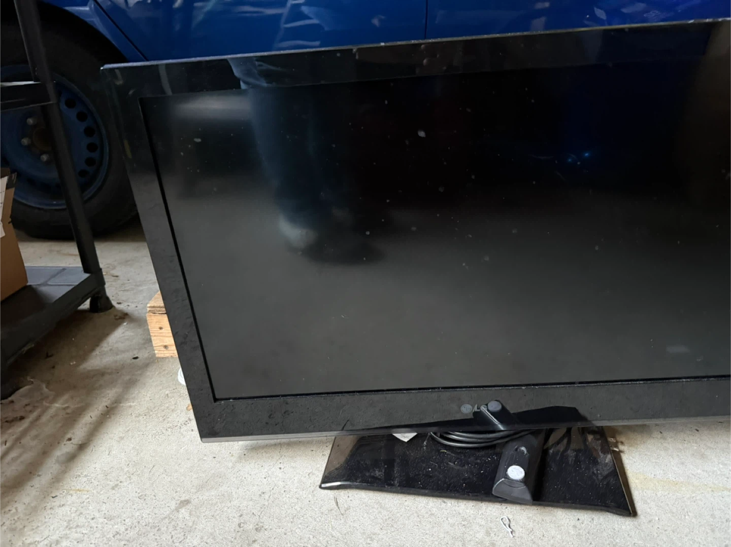 TV LG 32" 32LV2400 LCD HDTV