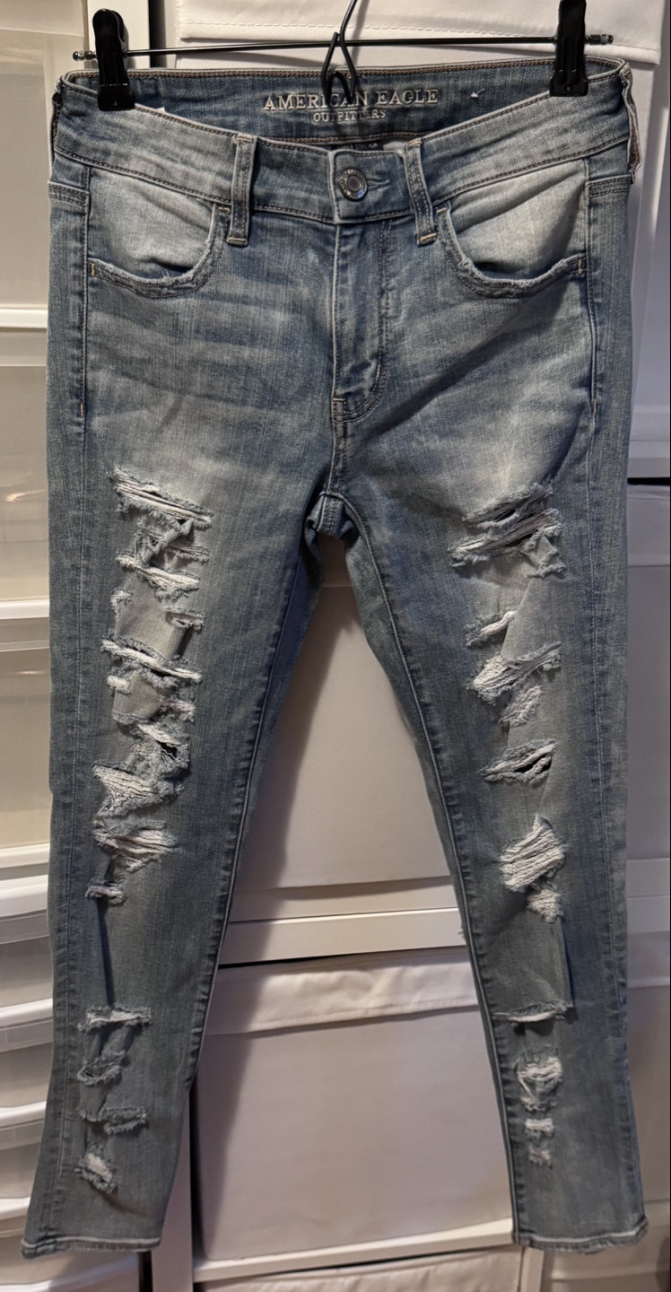 American Eagle Outfitters Women's Jeans Size 6 Short