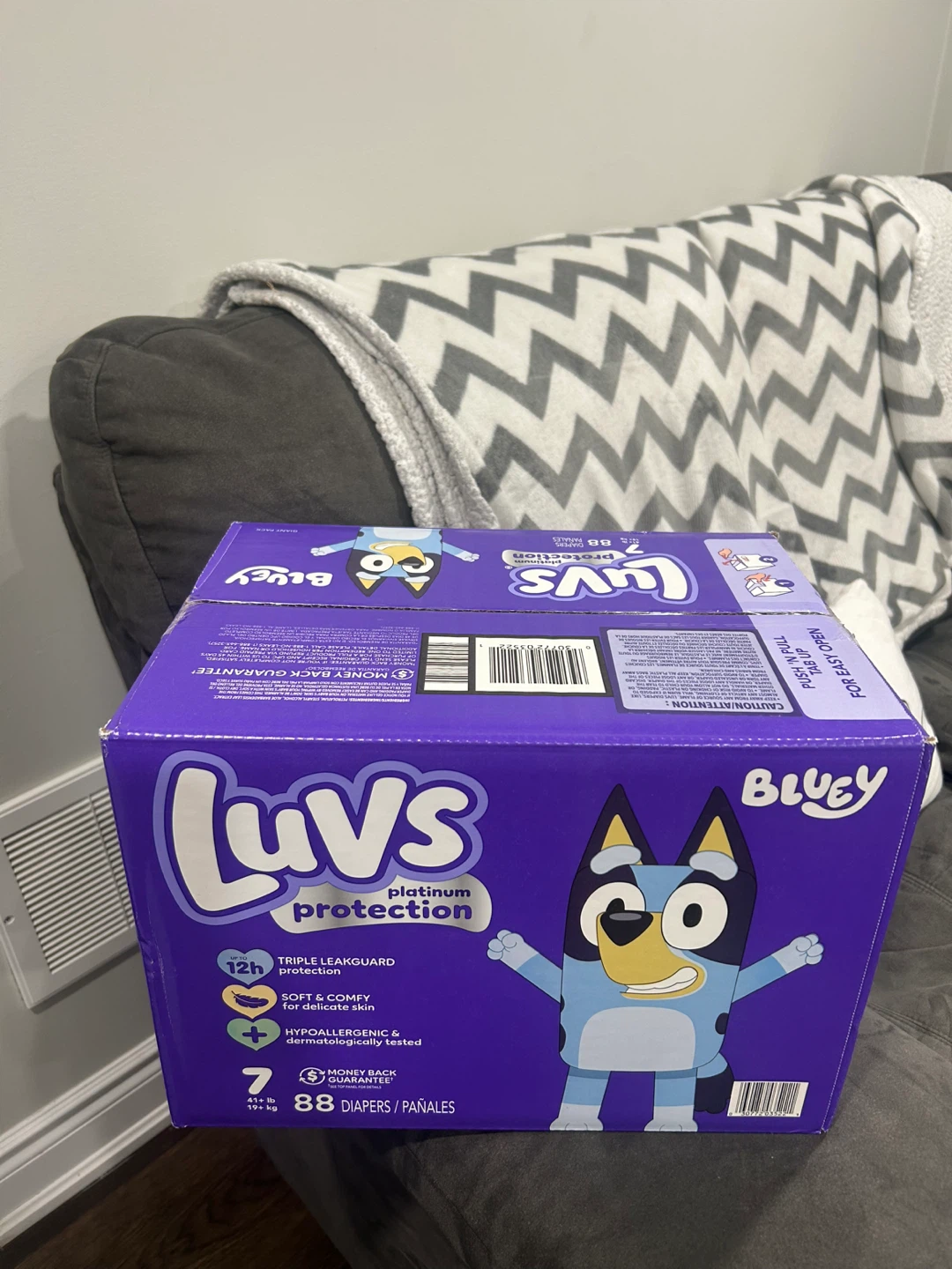 Luvs Platinum Protection Bluey Diapers Size 7 - 88 Count - photo 3