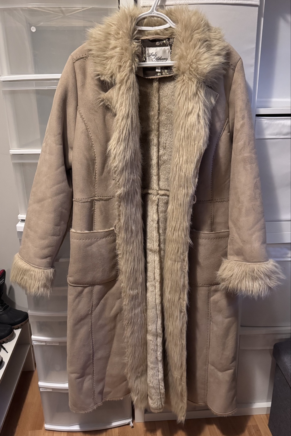 Lady Hathaway Design Studio Faux Fur Lined Coat - M