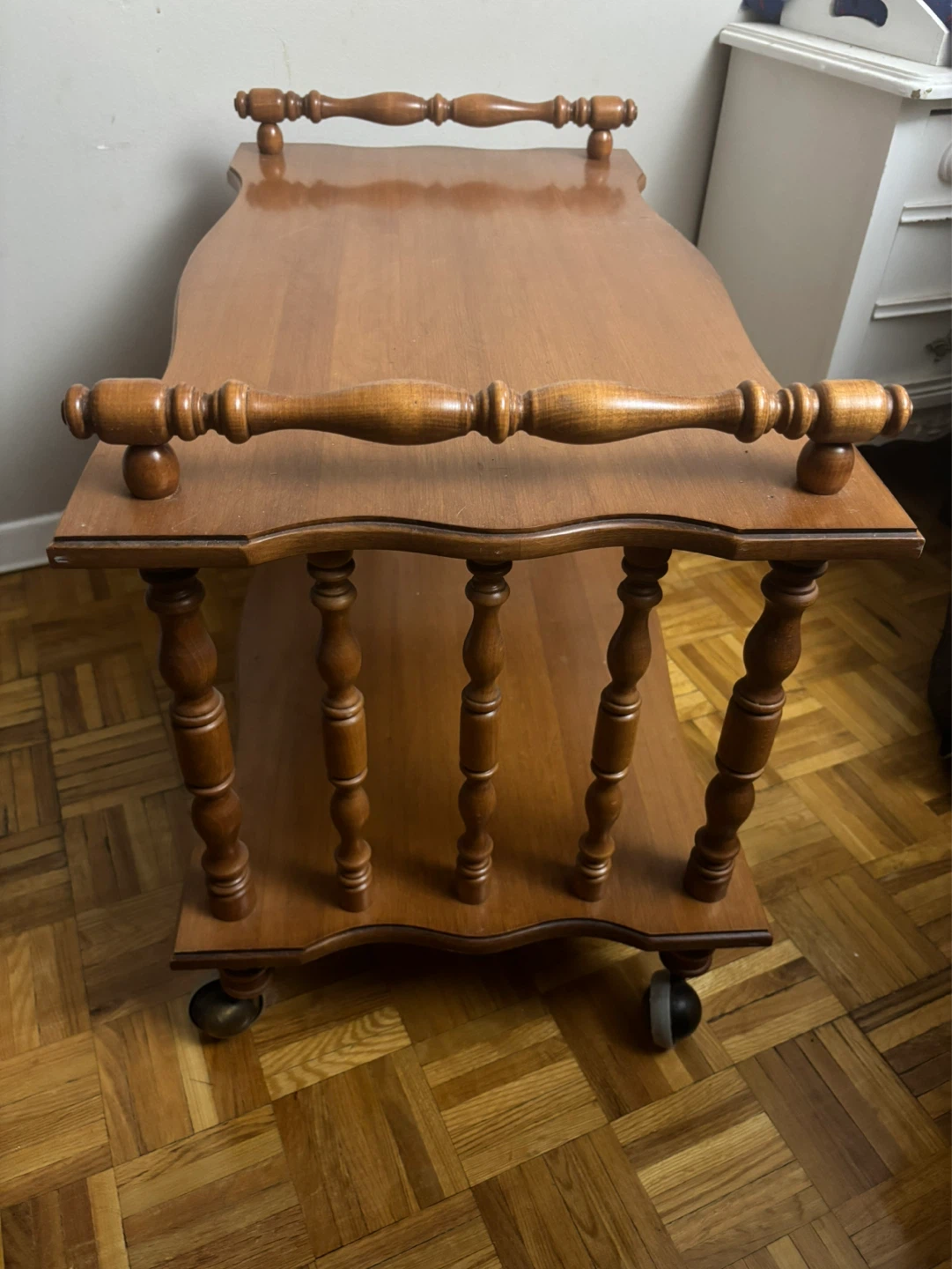 Vintage wooden serving cart bar cart on wheel - photo 4