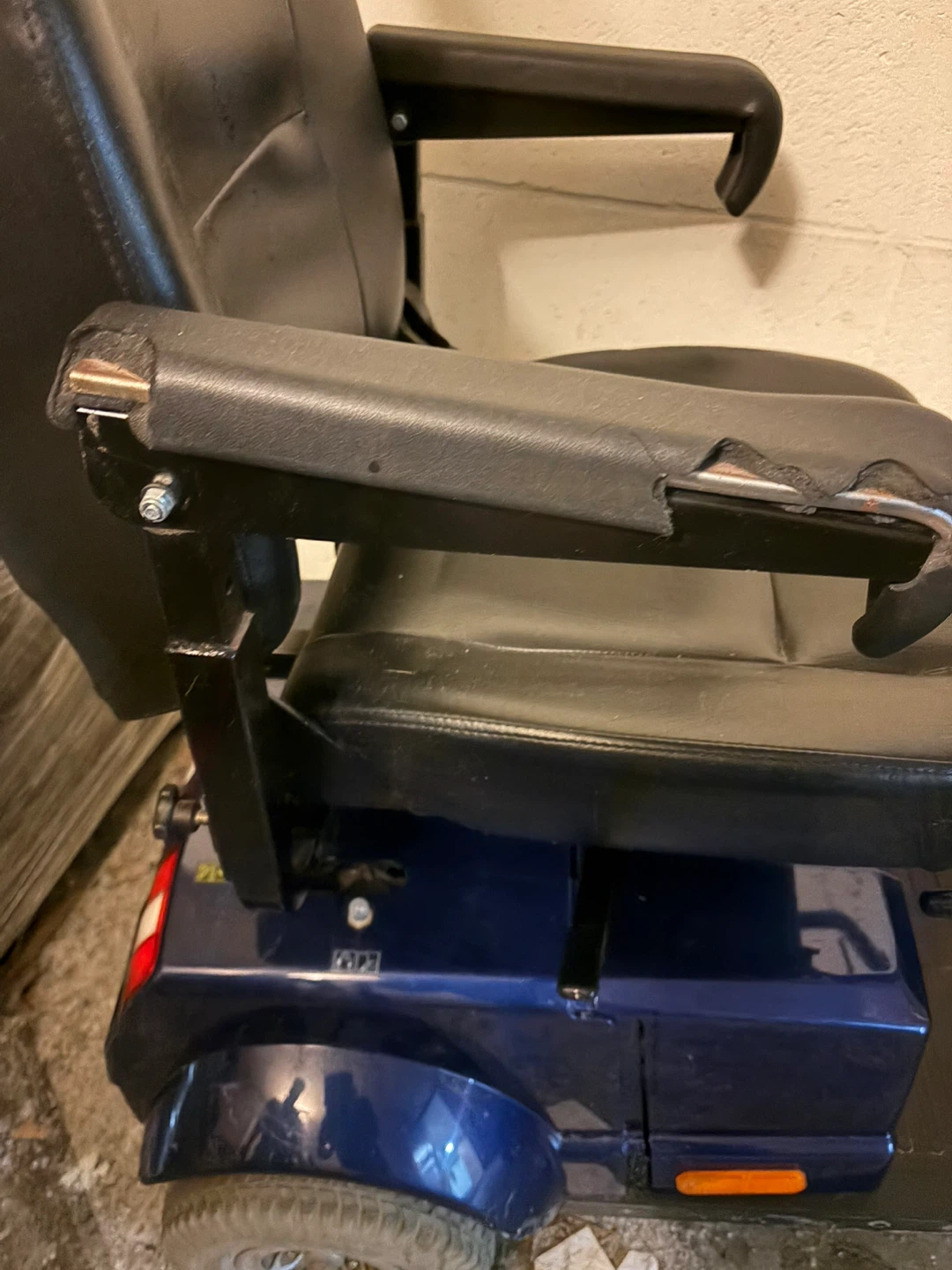 Fortress Mobility Scooter - photo 5
