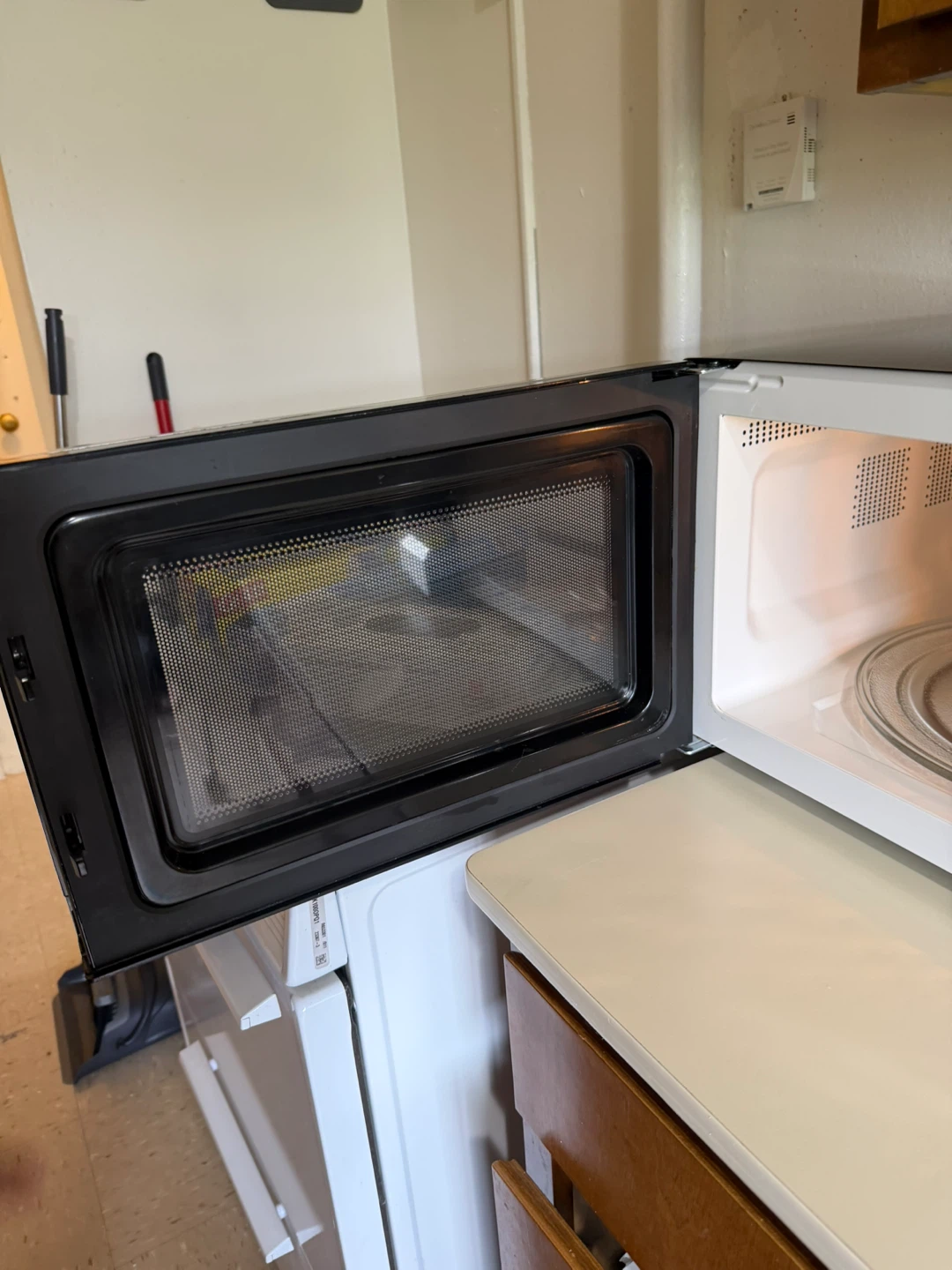 Oster stainless steel microwave - photo 3