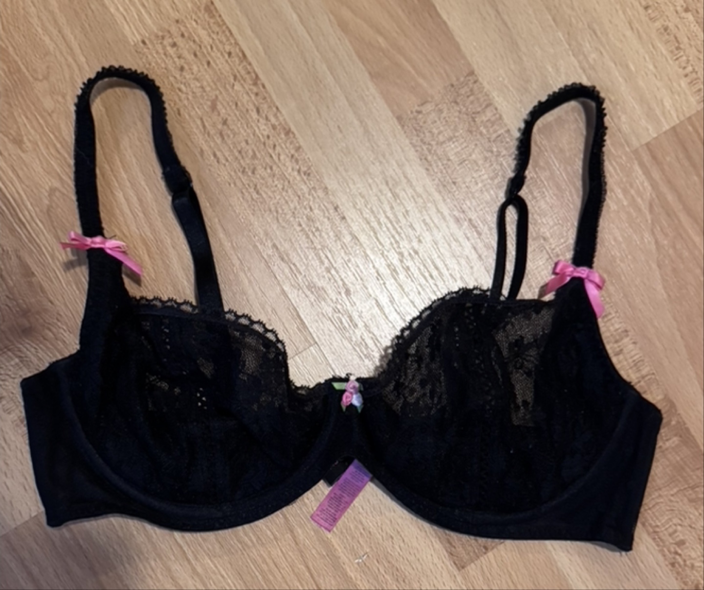 Betsey Johnson Black Lace Bra 36B - photo 2