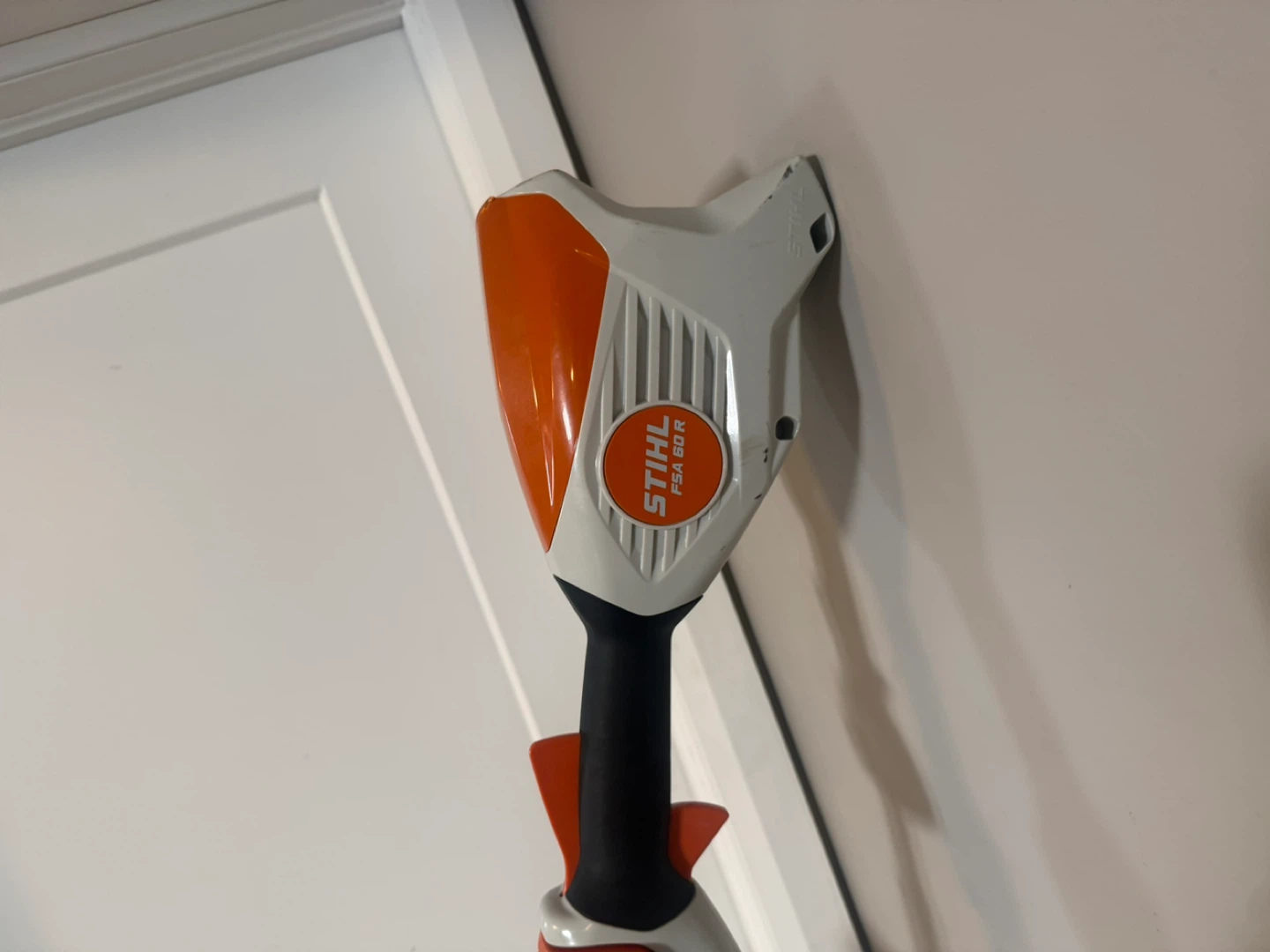 Stihl FSA 60 R Cordless String Trimmer - photo 2