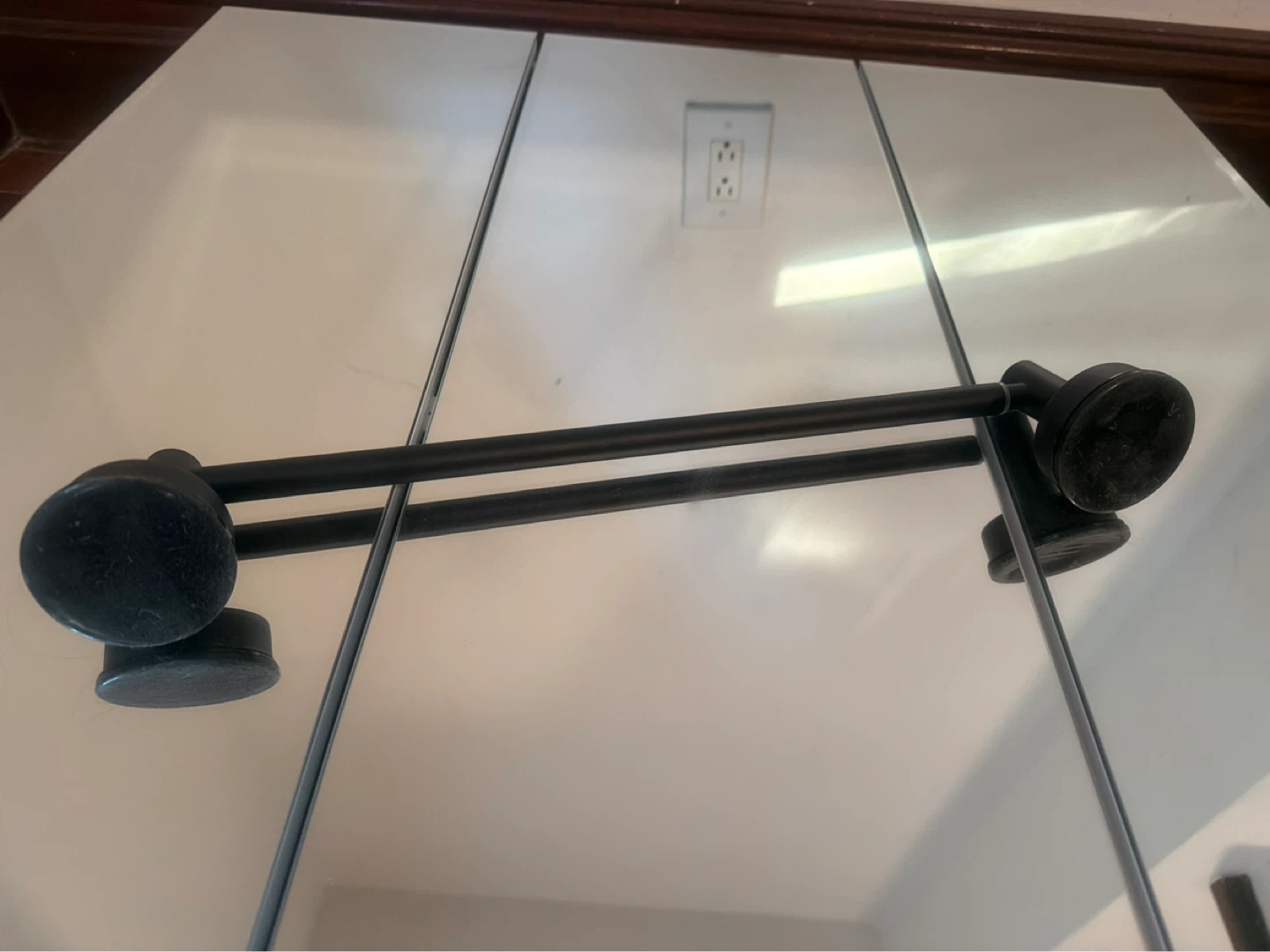 Black Expanding Towel Bar - suctions to wall - photo 3