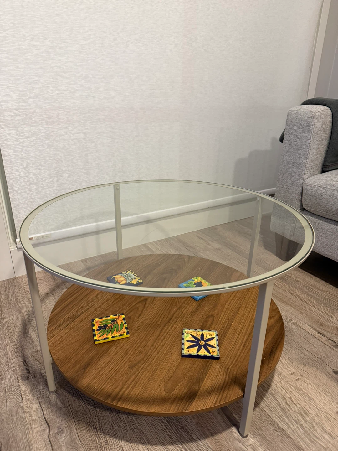 IKEA VITTSJÖ Coffee Table - Black-brown/Glass, 75 cm - photo 3