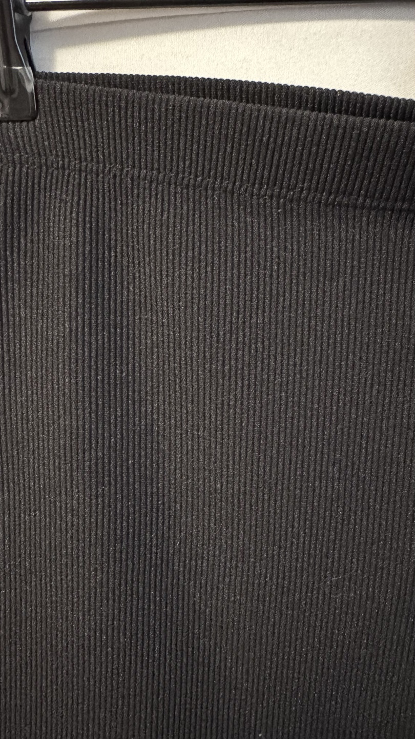 Black ribbed midi skirt - Size S - photo 2