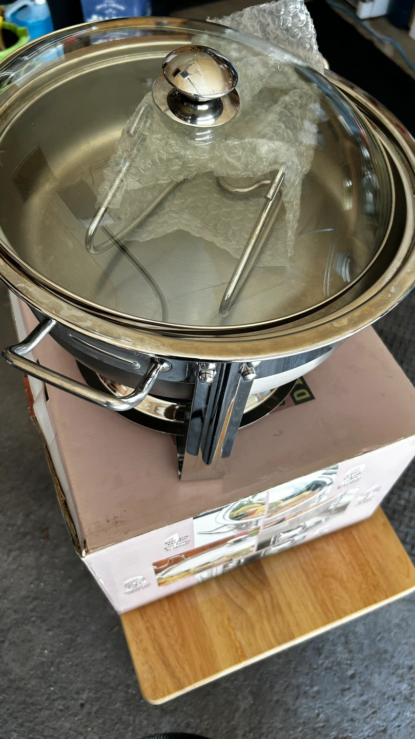 Continental Crafting Chafing Dish with 4-Quart Food Pan - photo 4