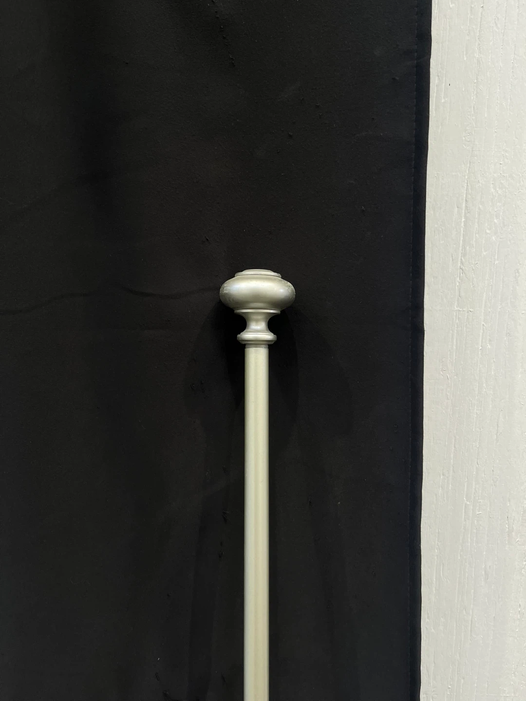 Curtain Rod excellent condition