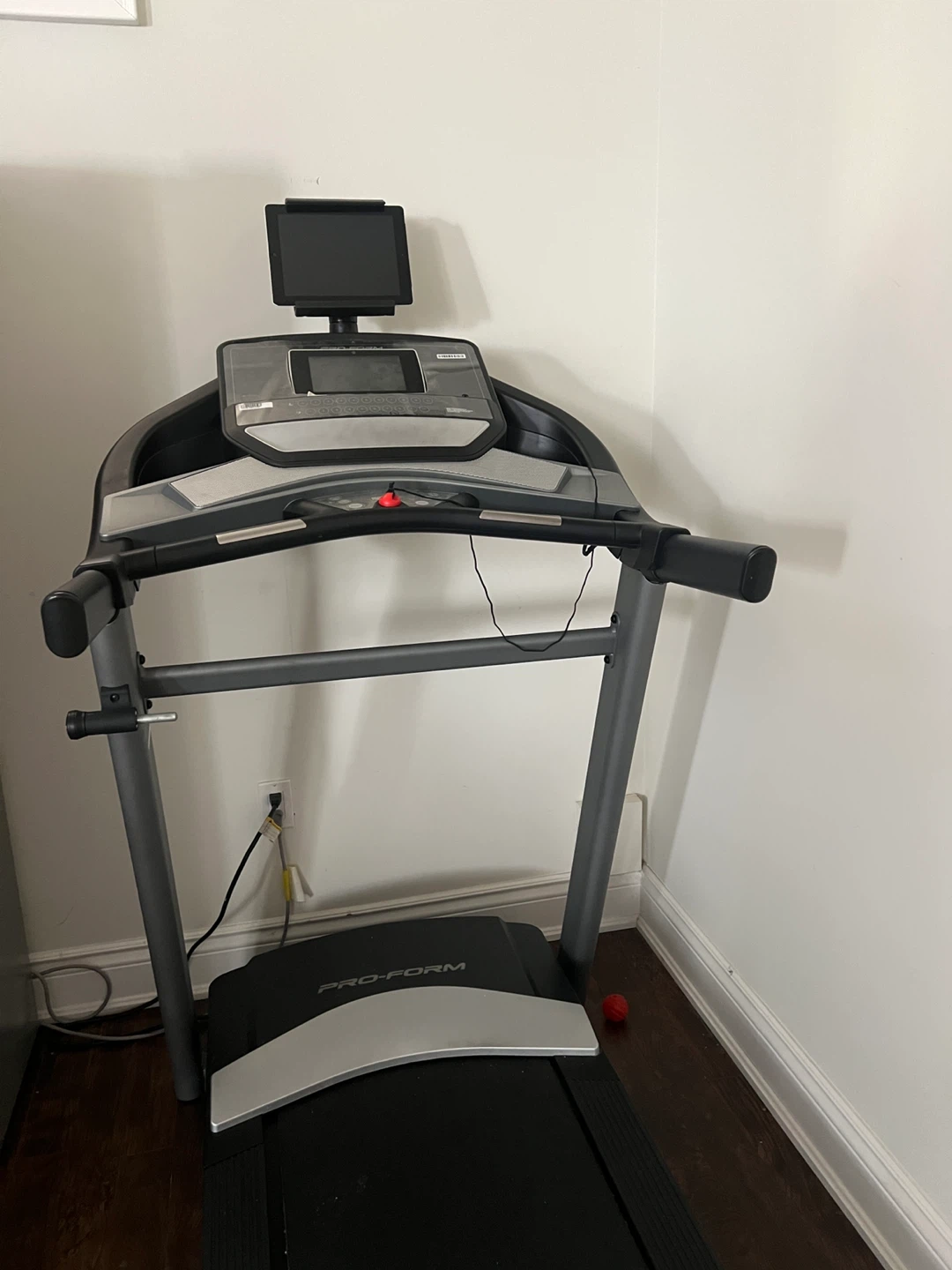 PRO-FORM 350SX Treadmill with ProShox Cushioning - photo 5