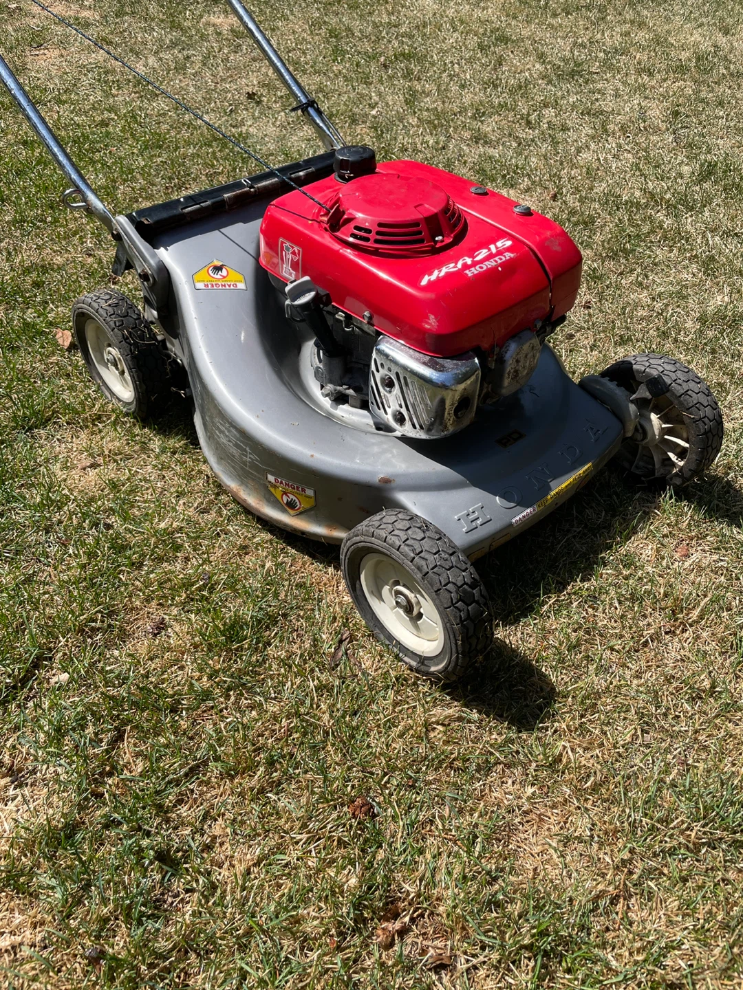 Honda HRA215 Gas Lawn Mower - photo 2
