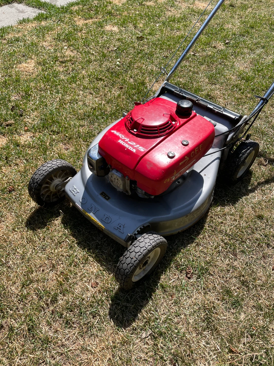 Honda HRA215 Gas Lawn Mower - photo 4