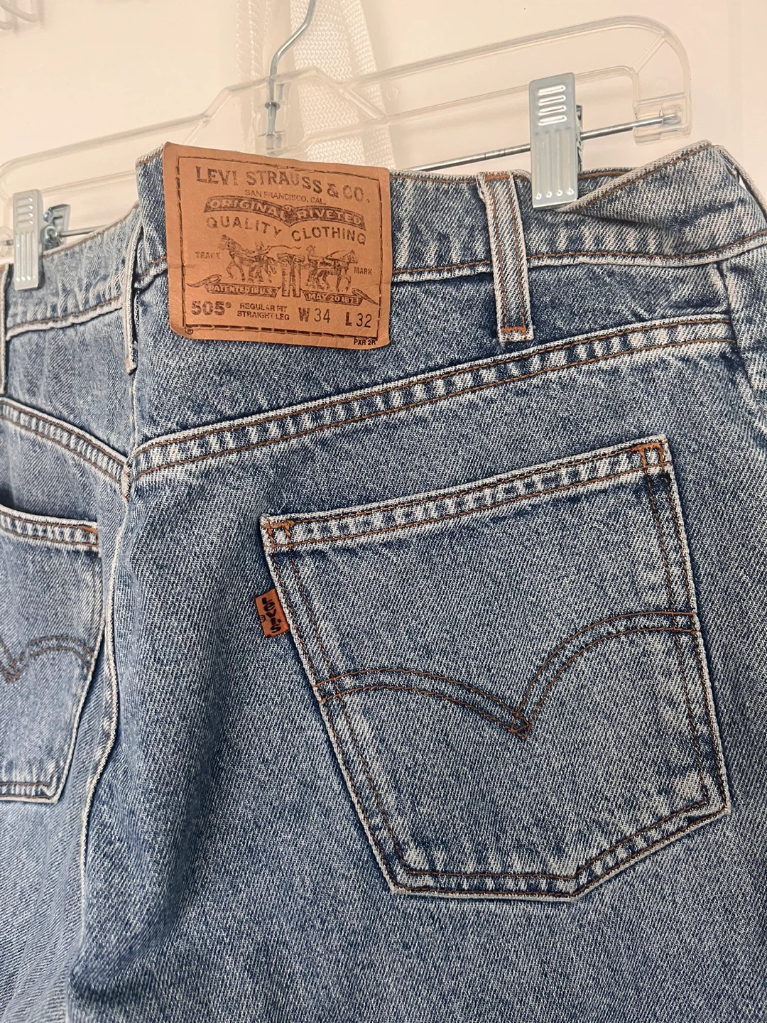 Levi's 505 Regular Fit Straight Leg Jeans - W34 L32 - photo 4