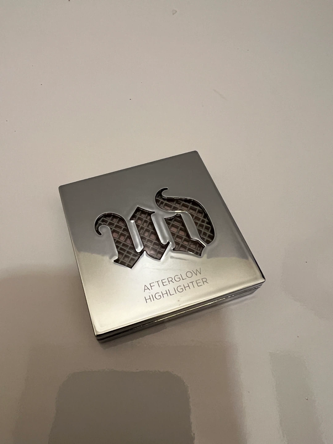 Urban Decay Afterglow highlighter