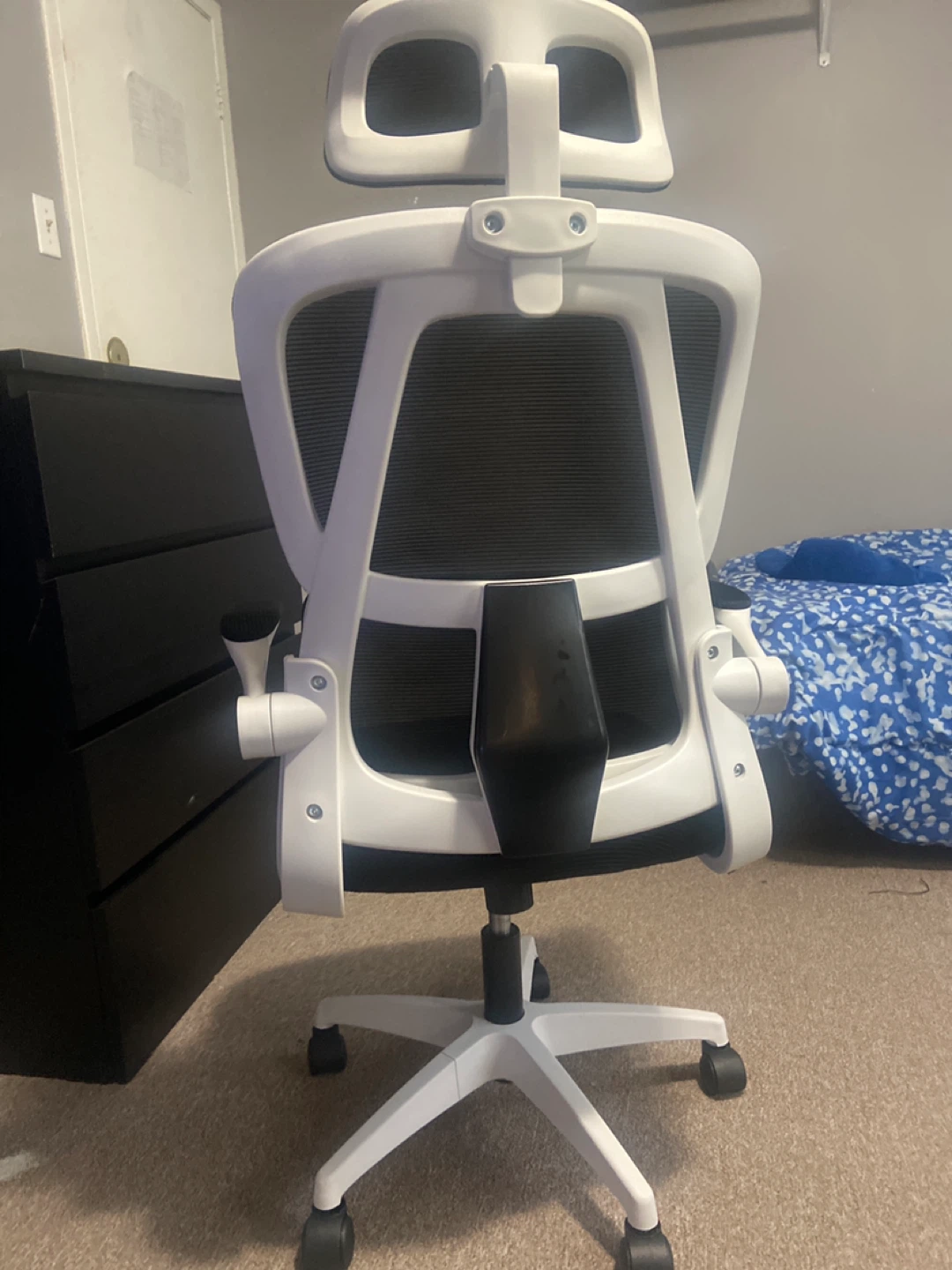Ergonomic Mesh Office Chair with Headrest - photo 2