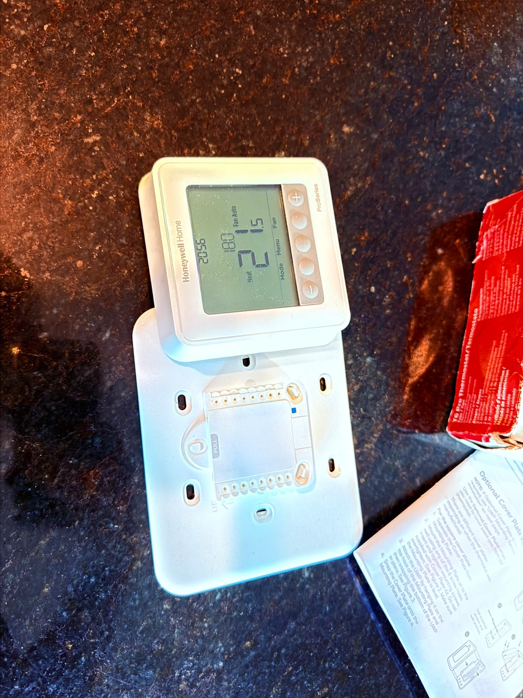 Honeywell T6 Pro Programmable Thermostat TH6210U2001 - photo 3