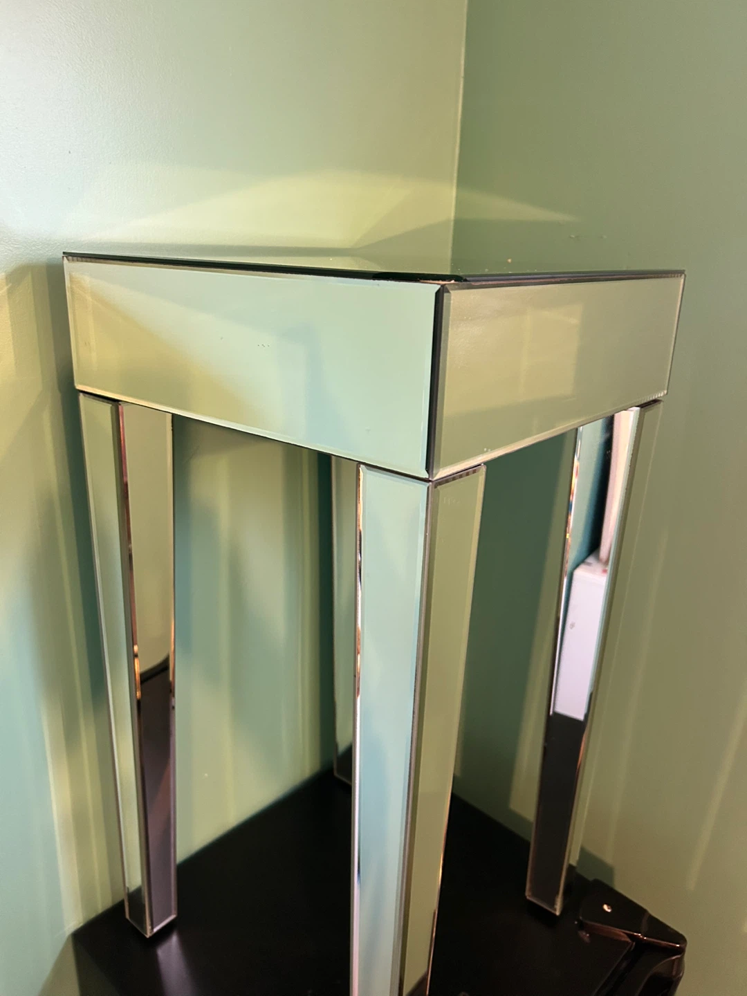 Glam Mirrored Side Table