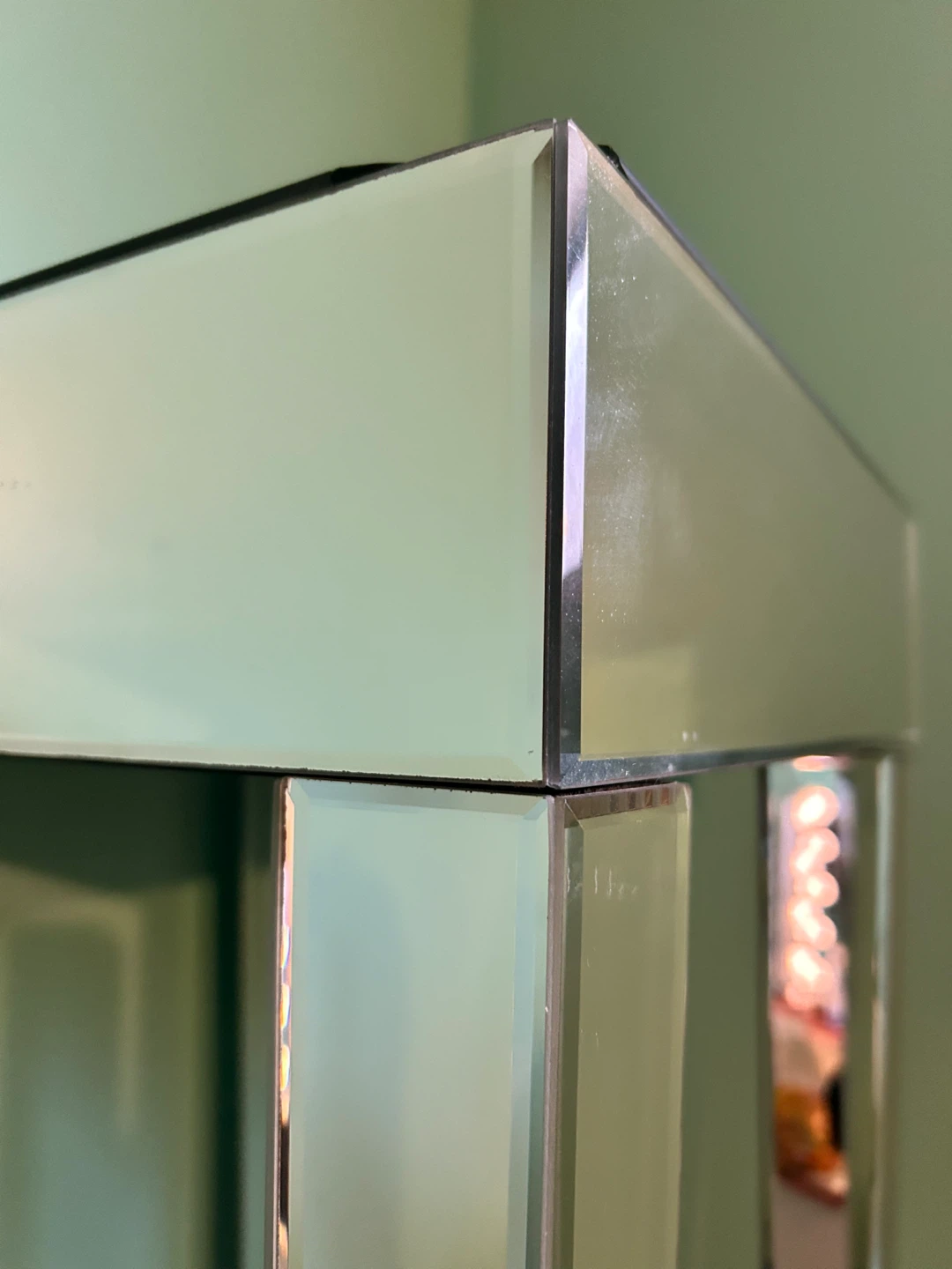Glam Mirrored Side Table - photo 5