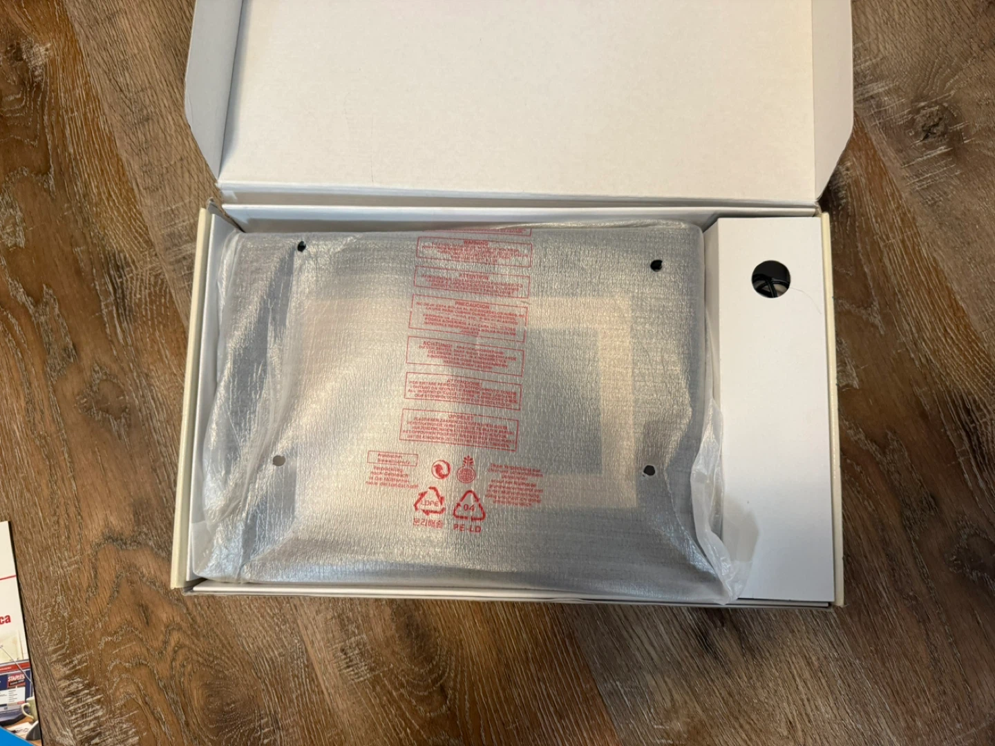 Omnitech 8.5" Digital Photo Frame - photo 3