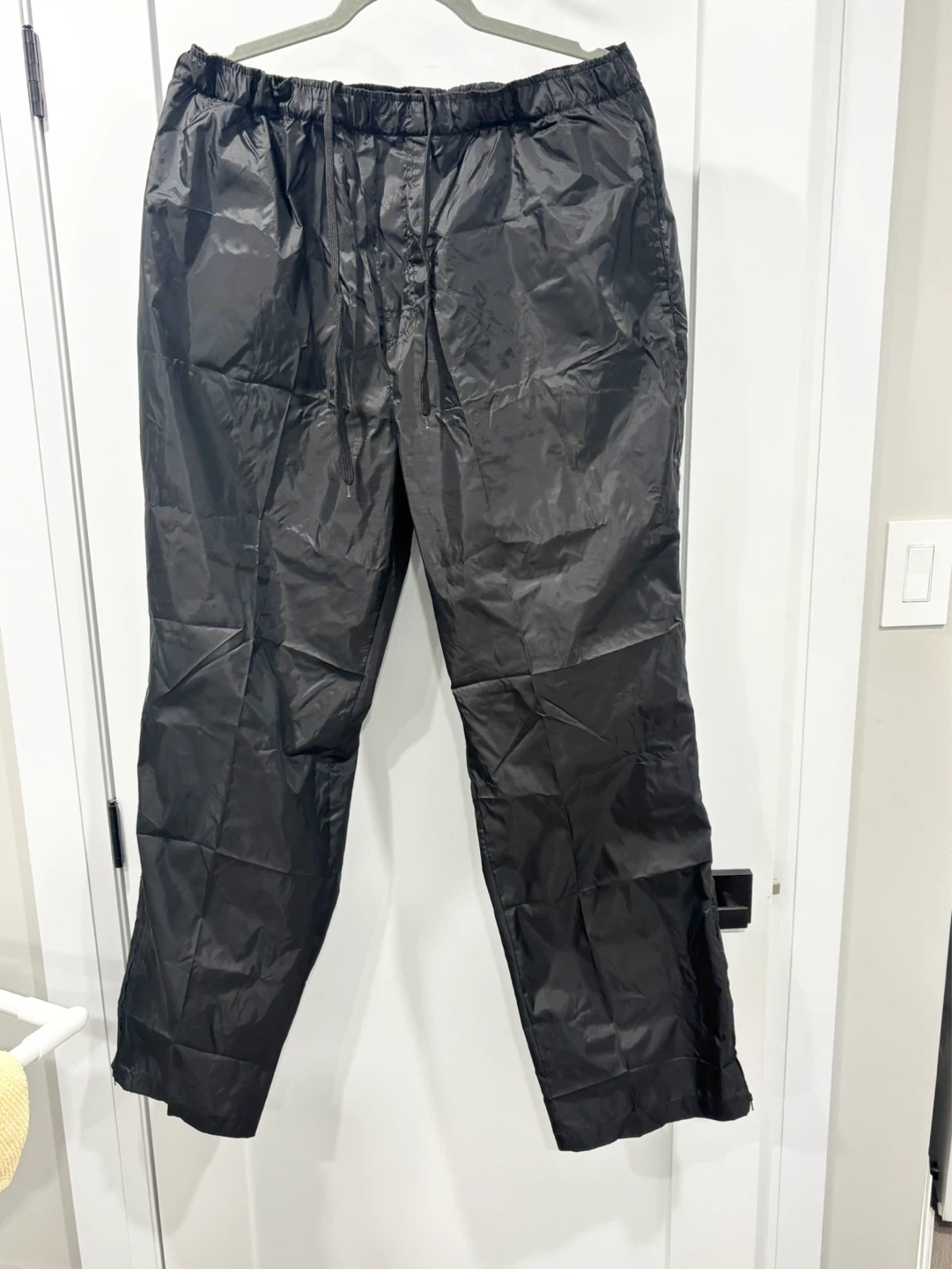 Men’s Size Large splash pants Athletic Works