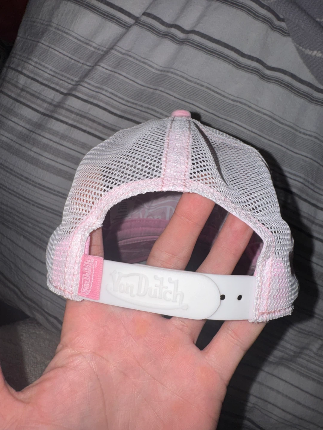 Von Dutch Pink Trucker Hat - photo 2