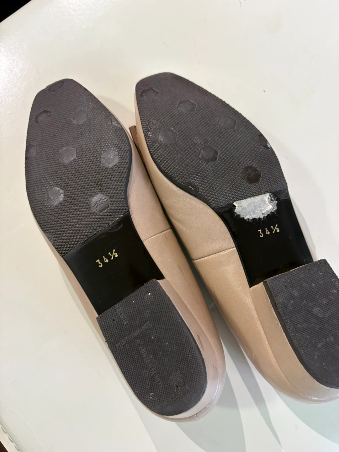 Yves Saint Laurent Beige Bow Ballet Flats Size 34 1/2 - photo 4