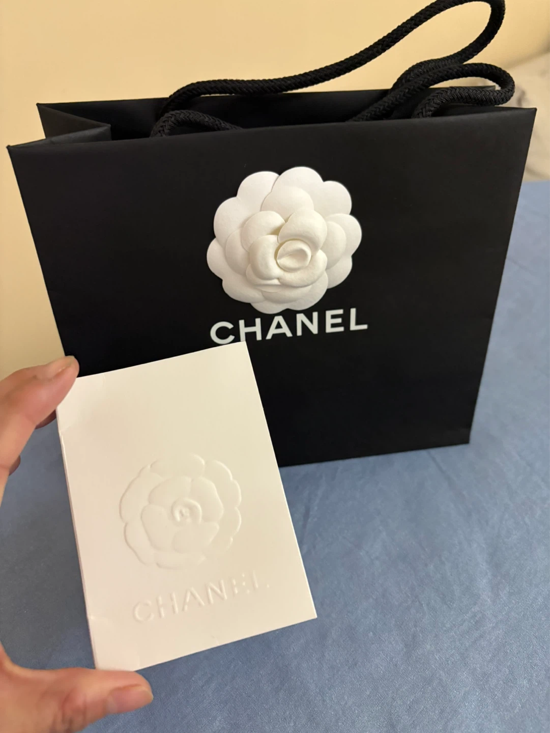Chanel Shopping Bag with Card Holder - photo 2