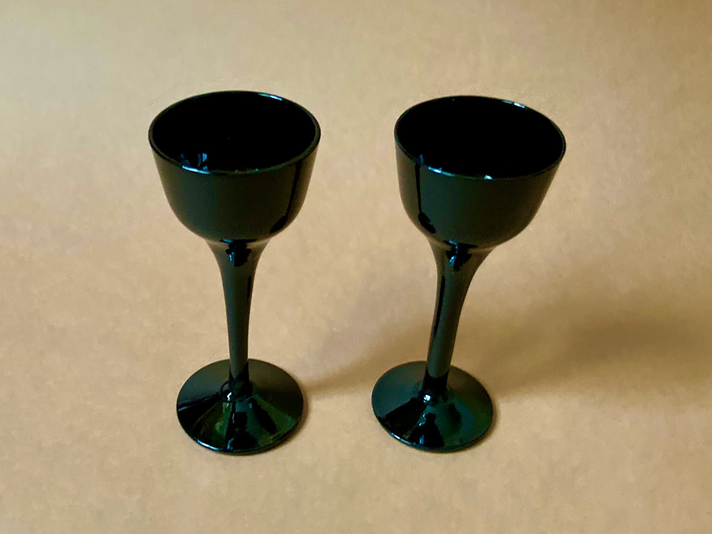 Pair of Rare Vintage Royal Krona Sweden Black Liqueur Glasses - photo 3
