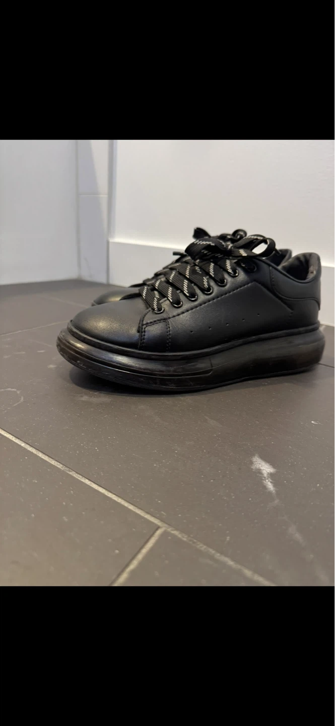 Alexander McQueen black - photo 3