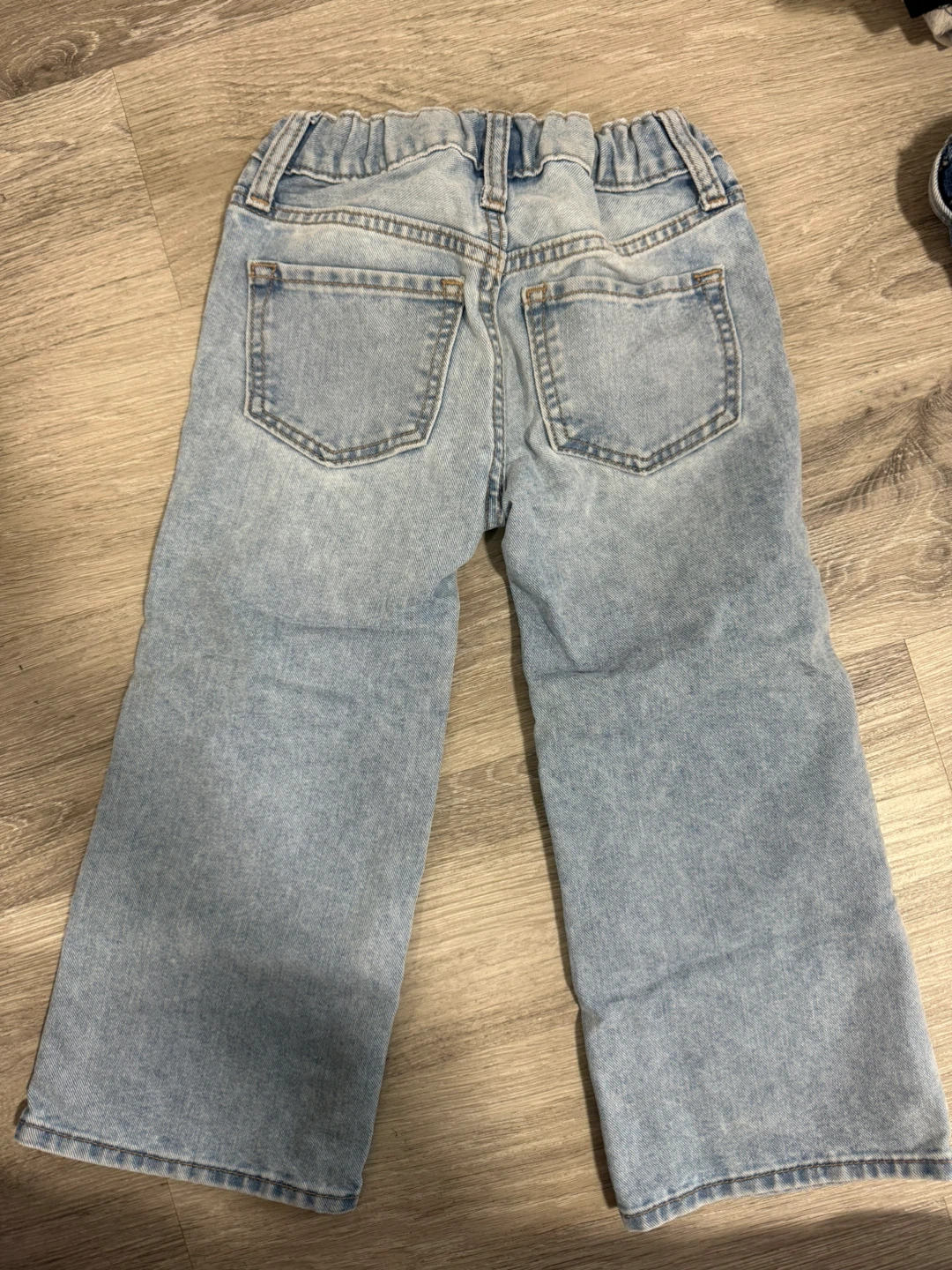 Old Navy Light Wash Denim Jeans - Size 5 - photo 2