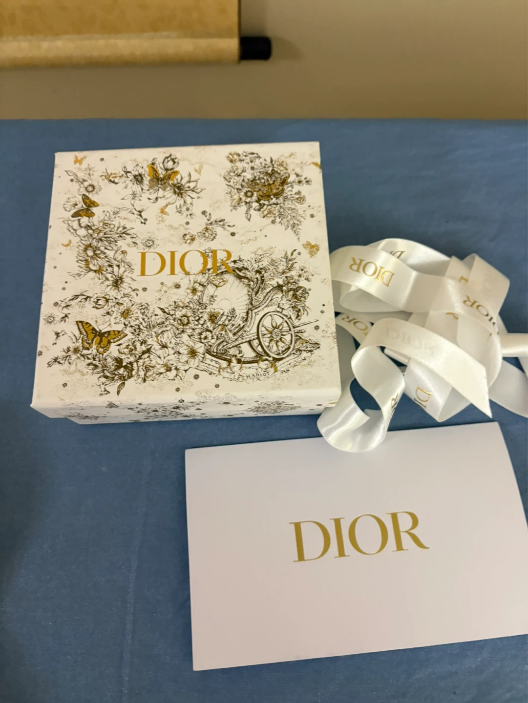 Dior Gift Box with Ribbon and Card - photo 2