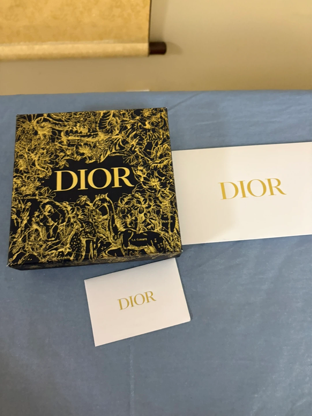 Dior Gift Box with Ribbon and Cards - photo 3