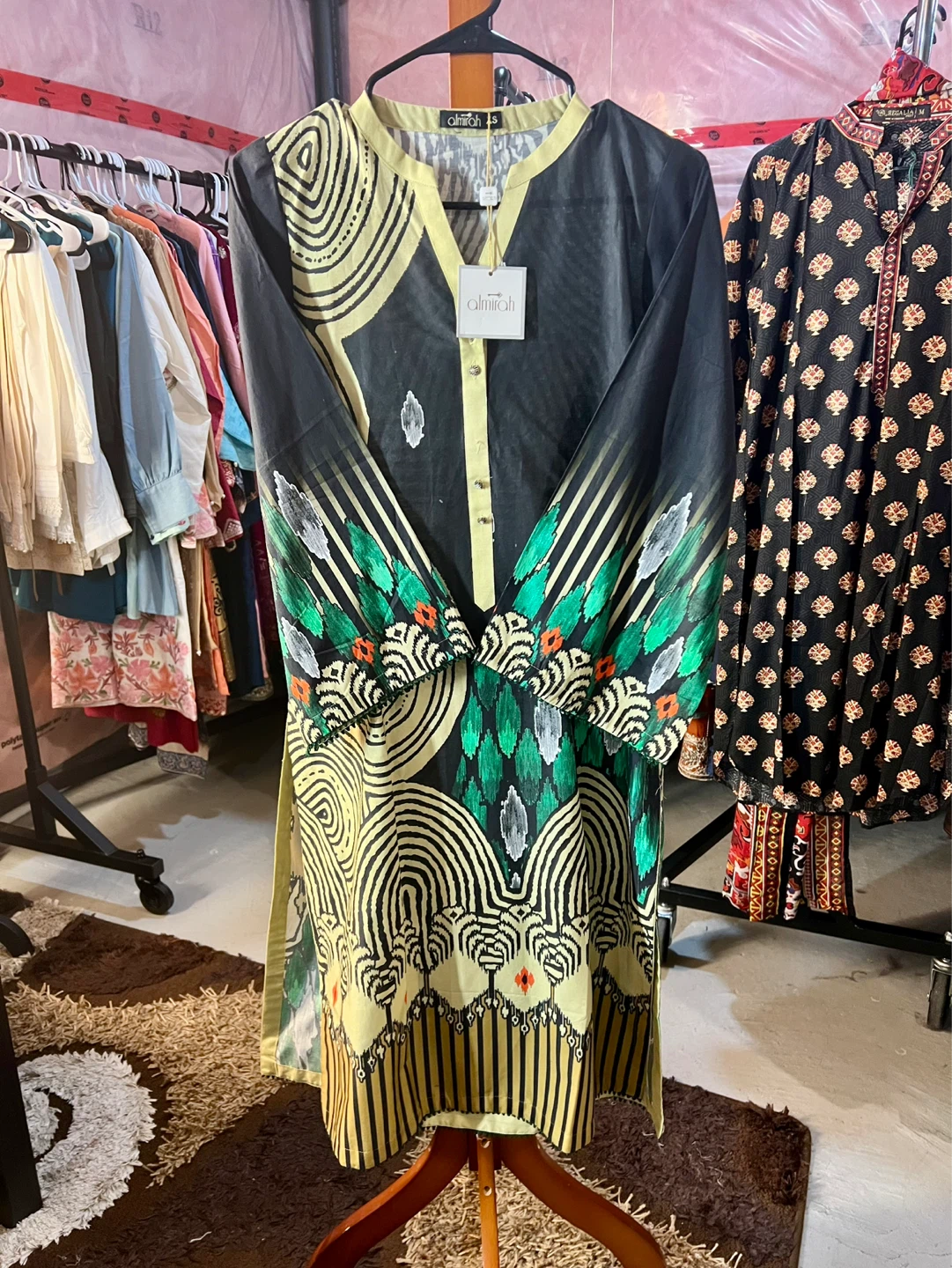 Almirah 3-piece suit - photo 3