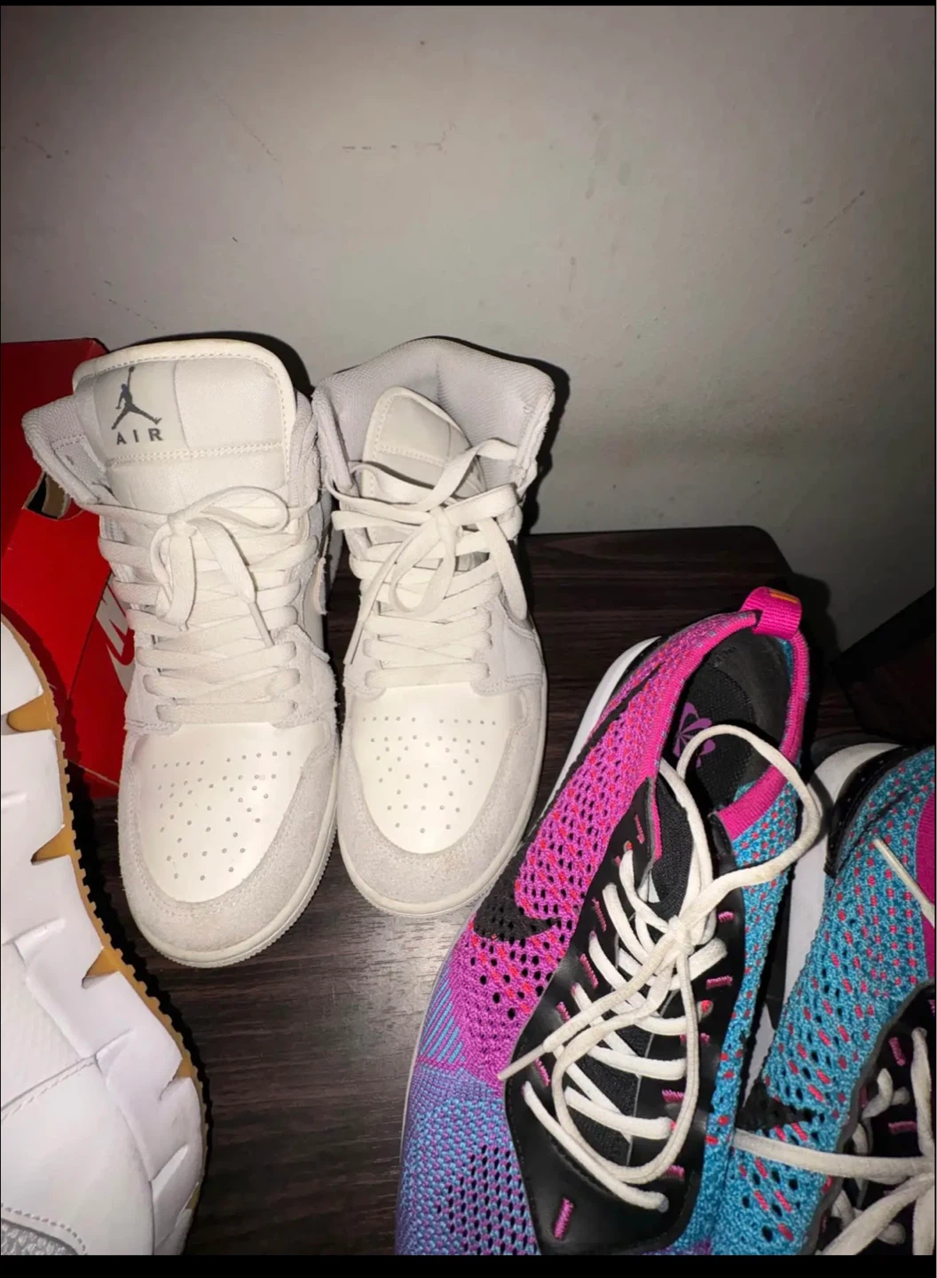 Table of Jeans and Shoes - photo 4