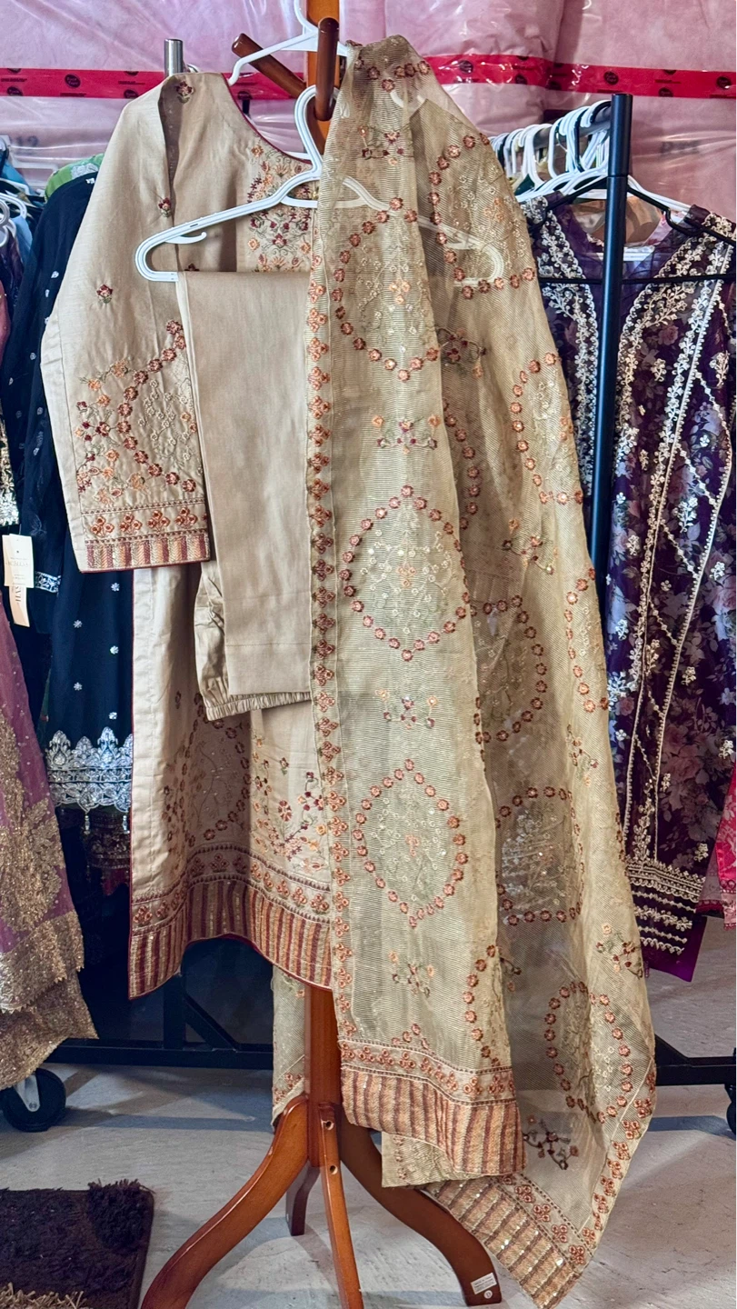 Embroidered Kurta Suit Set - Beige with Red & Orange Floral