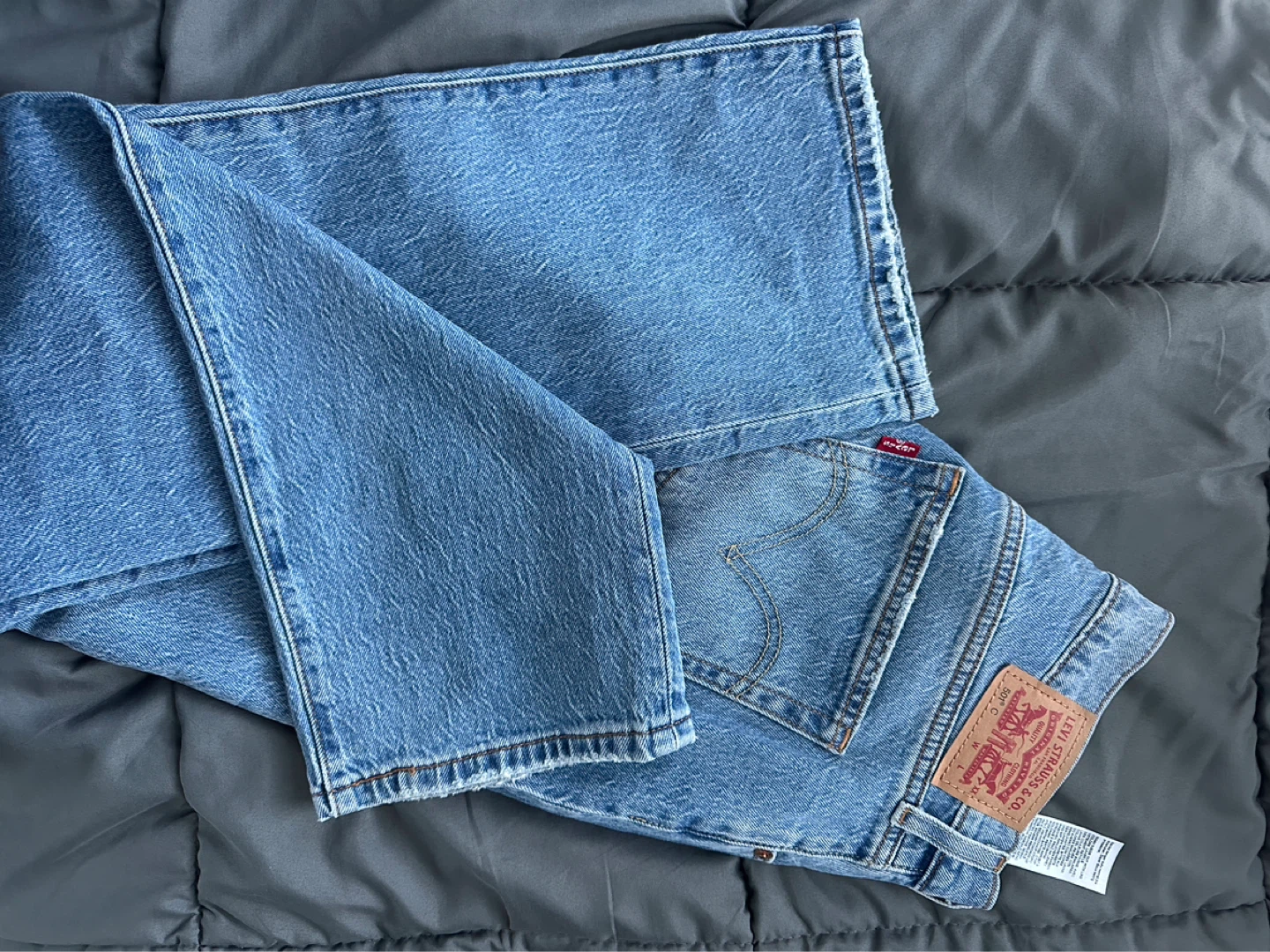 Levi's 501 Button Fly Jeans curve - photo 4