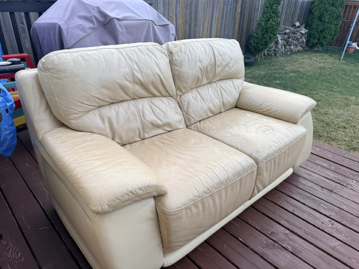 Cream Leather Loveseat Sofa - photo 2