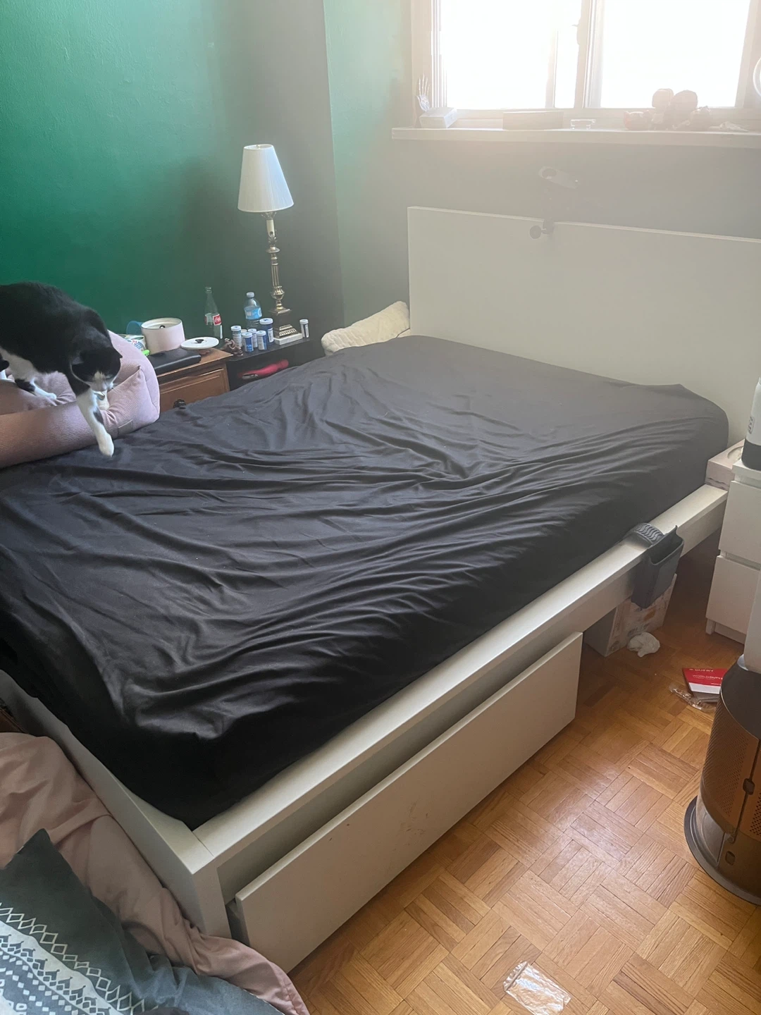 IKEA MALM Bed Frame White AND HAUGESUND Full/Double Mattress