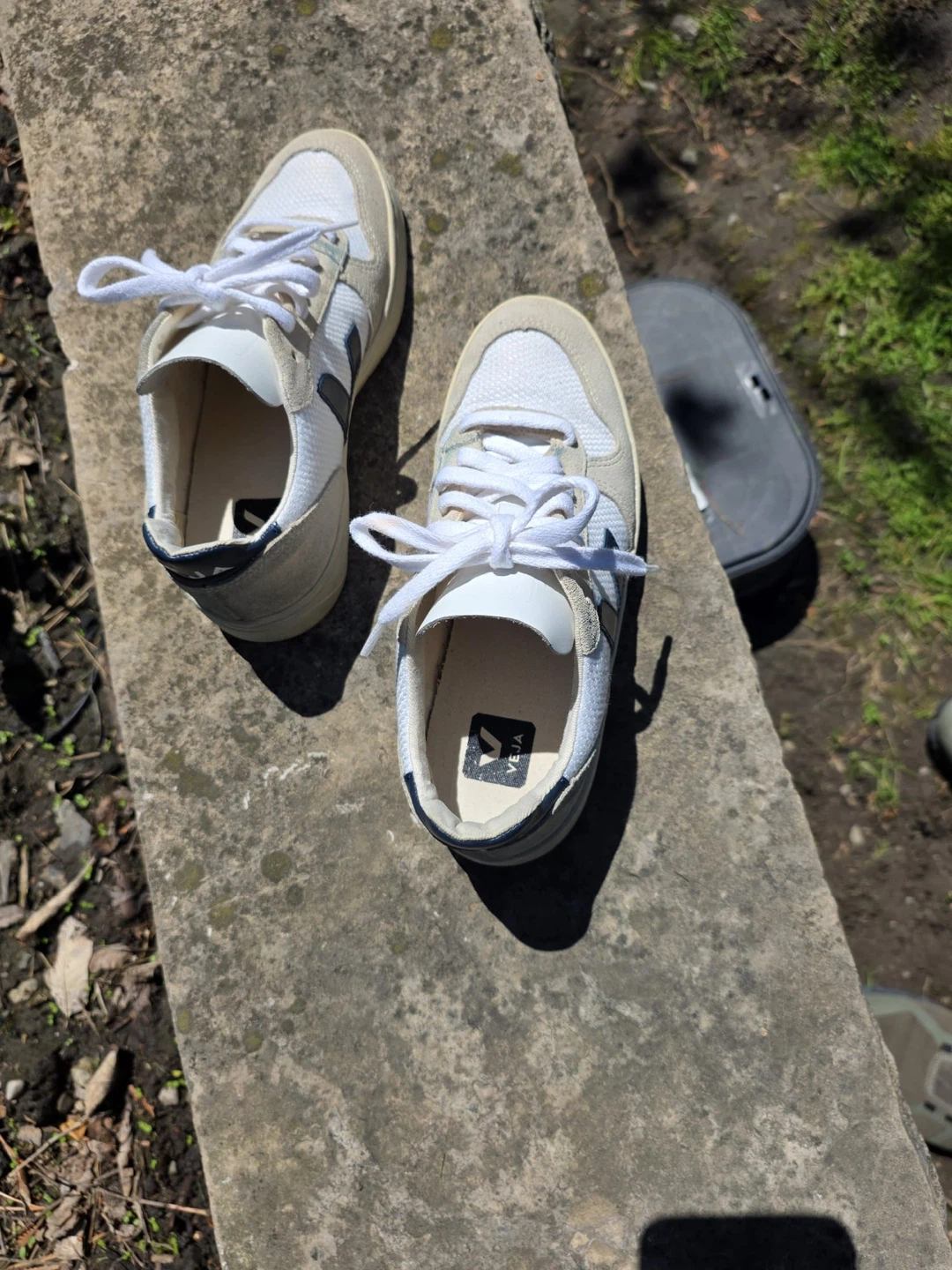 Veja V-10 Sneakers (Women's ) - photo 5