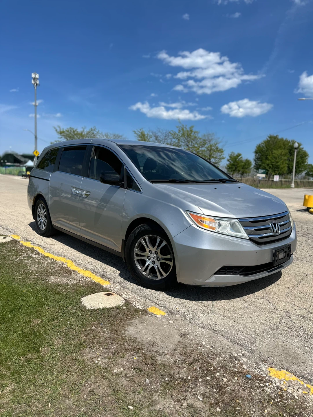 2012 Honda Odyssey EX - photo 2