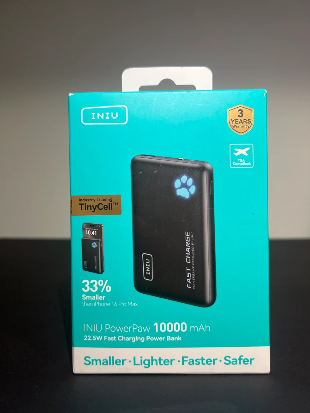 INIU PowerPaw 10000 mAh Fast Charging Power Bank