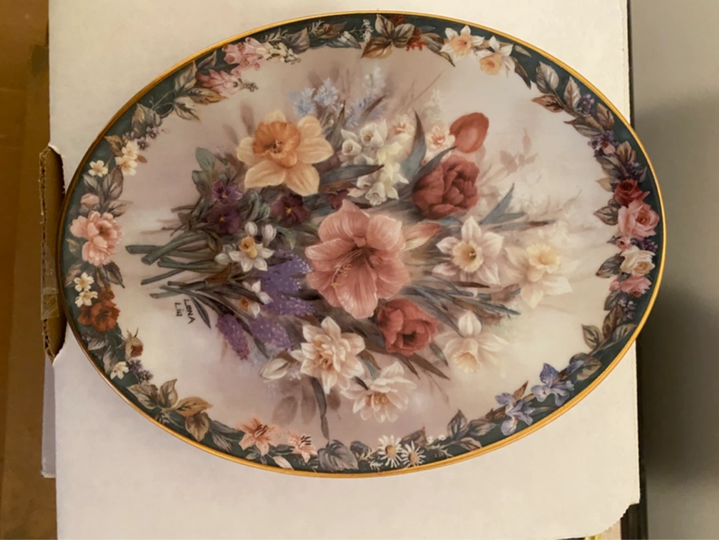 Wall Plaque Collection - English Tudor & Floral Designs - photo 2