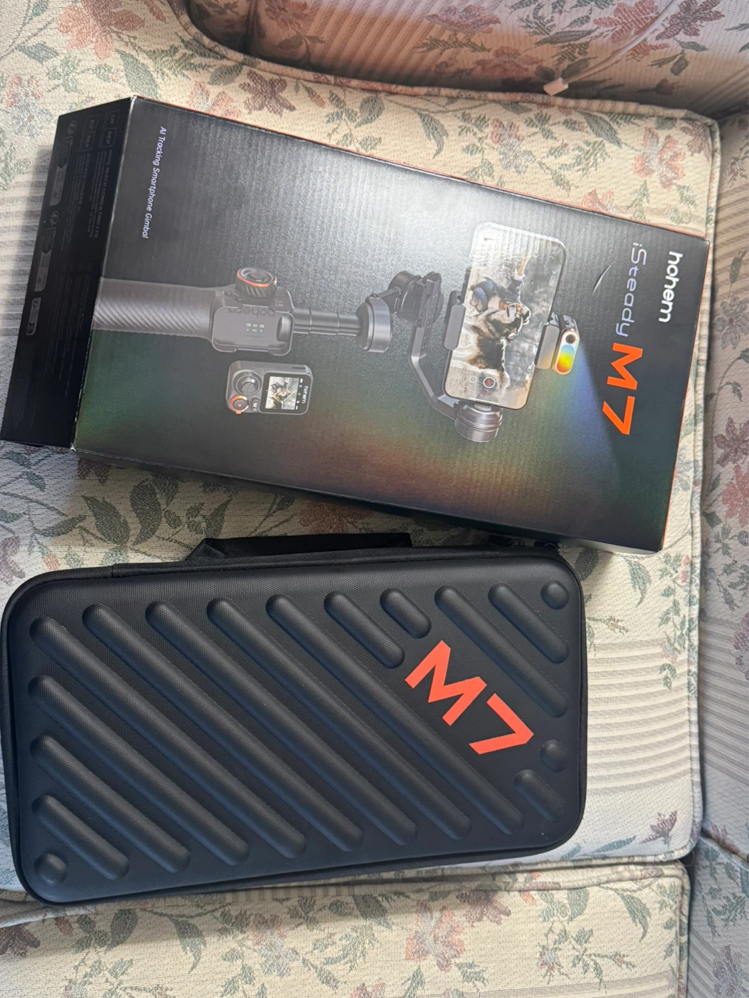 Hohem iSteady M7 Gimbal for Smartphone